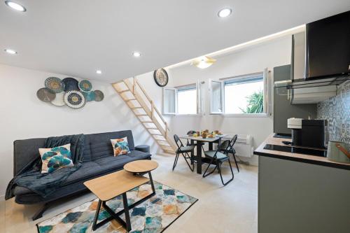 Bleu Rivage - Magnifique 2P au Port de Nice - 1 chambre et 1 Mezzanine