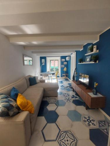 Be Blu Apartment
