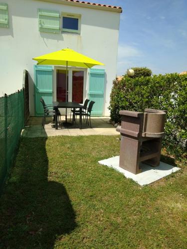 Maison de vacances en bord de mer, avec piscine