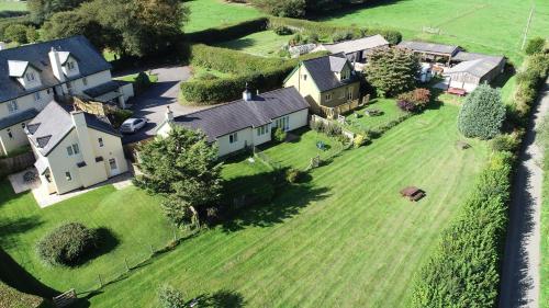 Κήπος έξω από το Pennycombe Cottage, Westerclose, Withypool