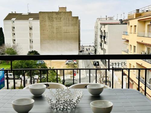 Moderno apartamento céntrico para 6, AC, WiFi - ES-258-84