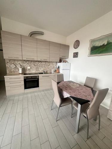 COZY APARTMENT NEAR CITY LiFE