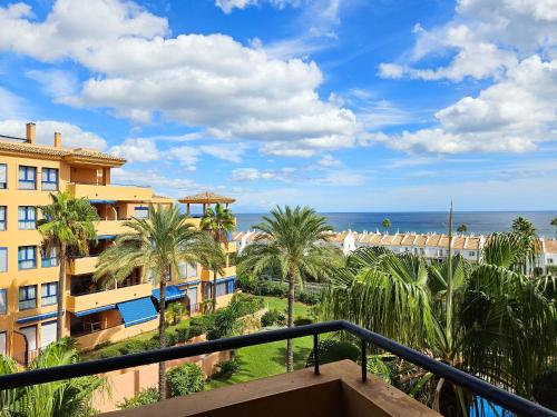 Beautiful sea views duplex penthouse in Manilva