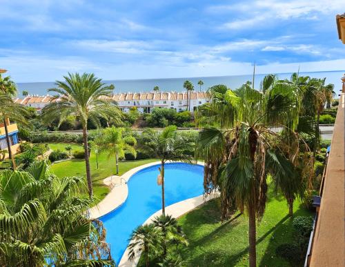 Beautiful sea views duplex penthouse in Manilva