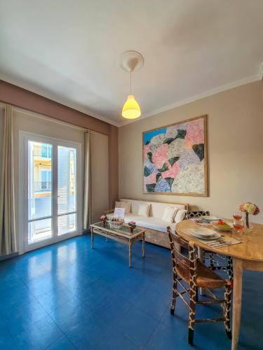 Ortansia, Affordable Flat in Urban Core of Chania