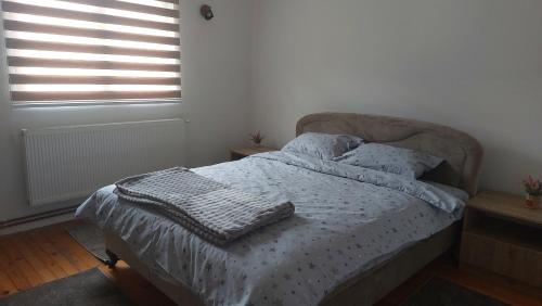 Cama o camas de una habitación en Kuća za odmor "Mira"