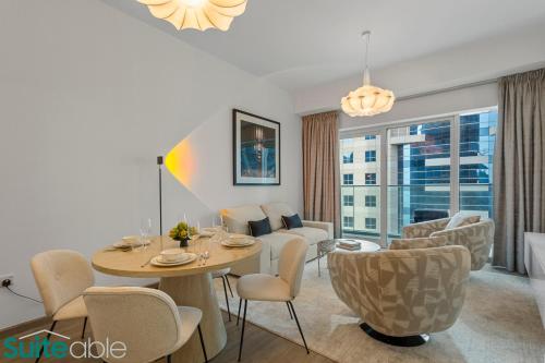 Exquisite 1 Bedroom Sea View with Lavish Amenities