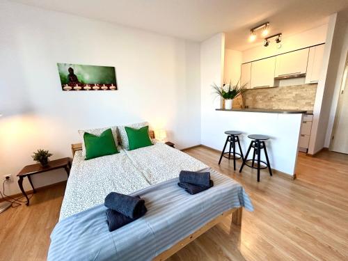 Postel nebo postele na pokoji v ubytování SMM Apartament Stettin