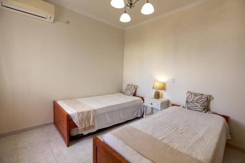 Quarteira Apartment with views