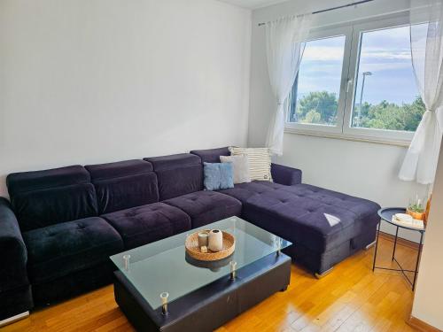 Apartment Stela, 2-Bedrooms, Sea View and Parking