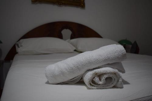 Ένα ή περισσότερα κρεβάτια σε δωμάτιο στο Keivin Apartments 1