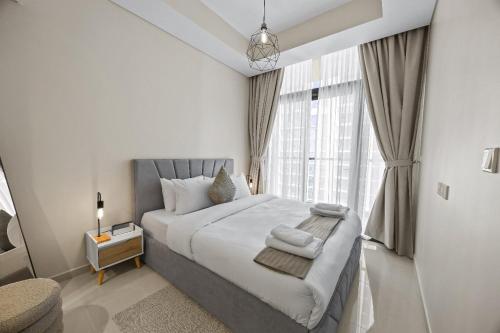 Dubai Aykon city