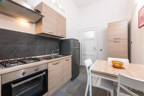 Colosseum Hub Apartment
