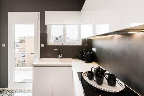 Ma Maison No1 Penthouse, Acropolis view, 315 Mbps