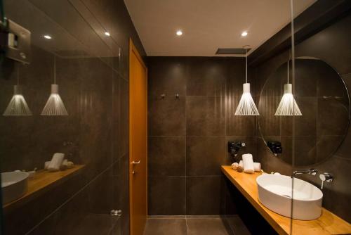 Ma Maison No2 Luxury Suite, Parking, 200Mbps,Metro