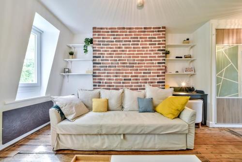 The apartment in the trees Lille