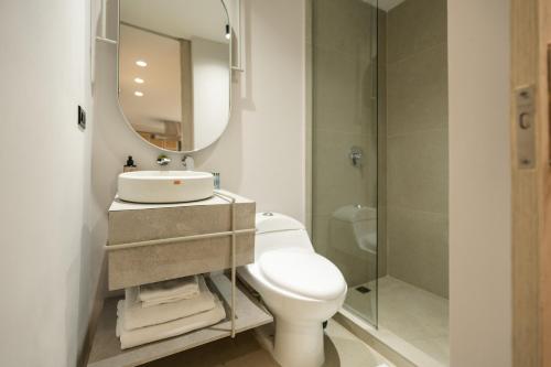 Koupelna v ubytování Indie Universe Creative Hotel