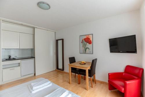 Charming Studio in the old town - UZ9