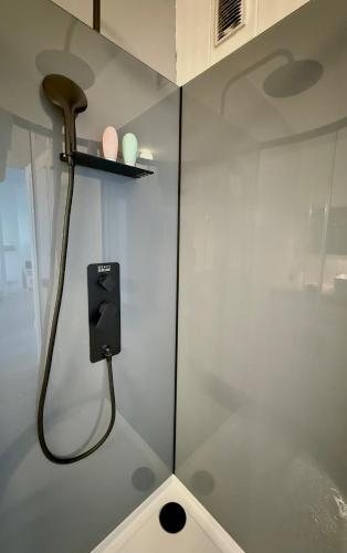 Appartement au pied du métro. photo 12
