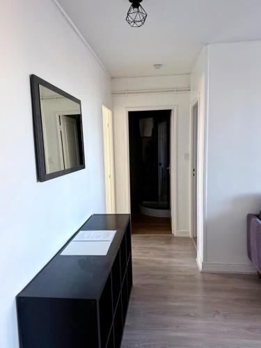 Appartement au pied du métro. photo 15