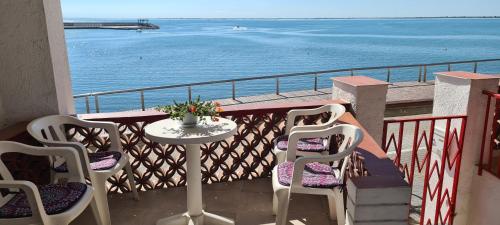 Apt primera línea de mar