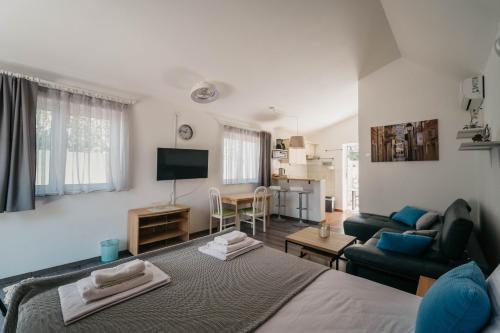 Villa Vujeva by Pag tours