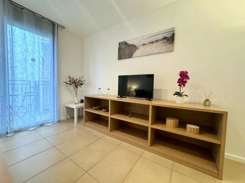 Coastal Apartment Trimar
