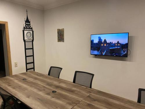 Loft London TV 또는 엔터테인먼트 센터