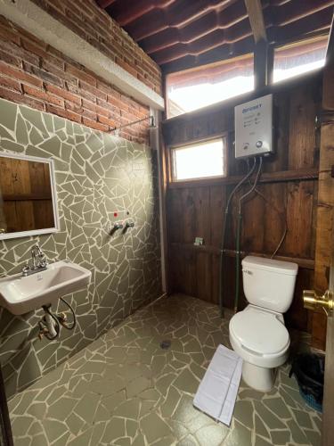 Koupelna v ubytování La Misión Cabañas Chignahuapan
