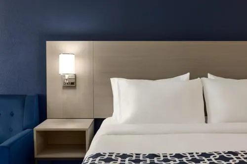 Quality Inn Lake Elsinore I-15 in Temecula