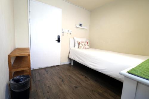 Postel nebo postele na pokoji v ubytování Just4u Guesthouse