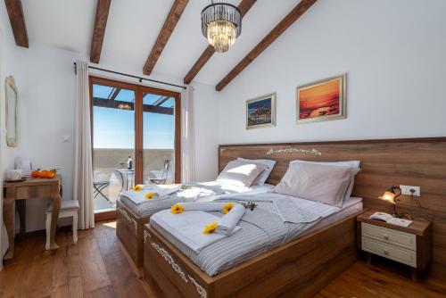 Luxury Stone Villa Smokvica, Heated Pool, Jacuzzi, Sauna, Sea View