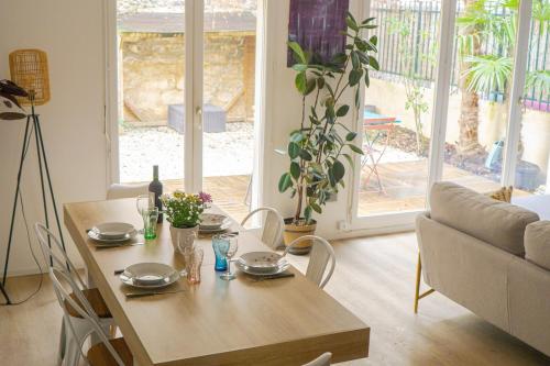 Photo de la galerie de l'établissement Spacieuse maison, Paris à 500m, Parking & Jardin, à Ivry-sur-Seine