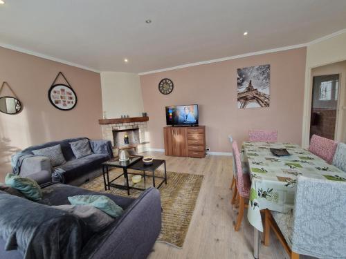 duplex spacieux rénové récemment proche Paris