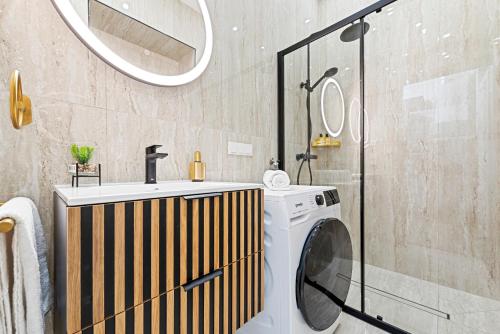 Stylish Studio, Smart TV, 2 Beds