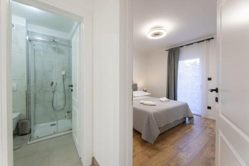 Ένα μπάνιο στο Domus Solis apartment