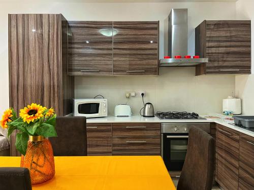 Gallery image of Charming Two Bedroom Apartment in Tal-Pietà