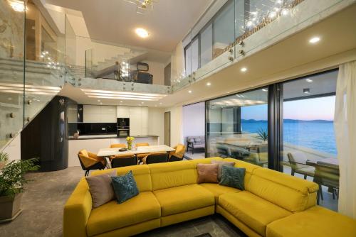 Residence 8