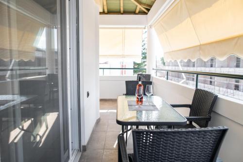 Blue Angel 2 bedroom Apartment with sea view