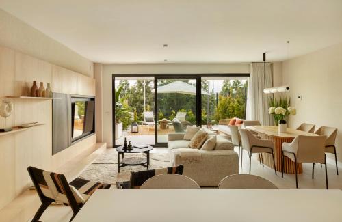 Sunny Garden near Golf