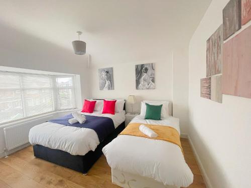 BetaHouse -3BR -Pool Table -Free parking -Spacious photo 14