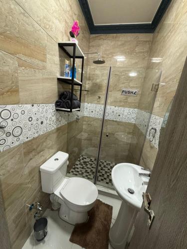Ένα μπάνιο στο Crompton villa786