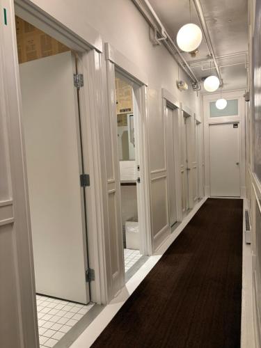 Koupelna v ubytování Ace Hotel Seattle