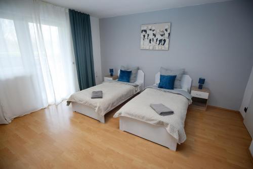Postel nebo postele na pokoji v ubytování Gemütliche Monteurwohnung mit Terrasse