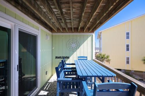 Fotografie z fotogalerie ubytování Blue Oar- Beach, Pool, and Sun in Surf City! v destinaci Holly Ridge
