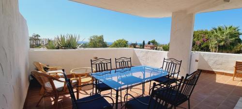 Duplex Nueva Andalucía con maravillosas vistas al mar