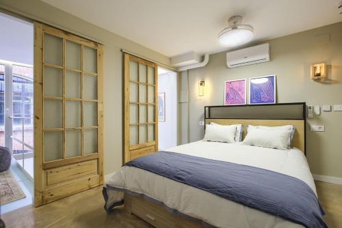 Beautiful central duplex apartment