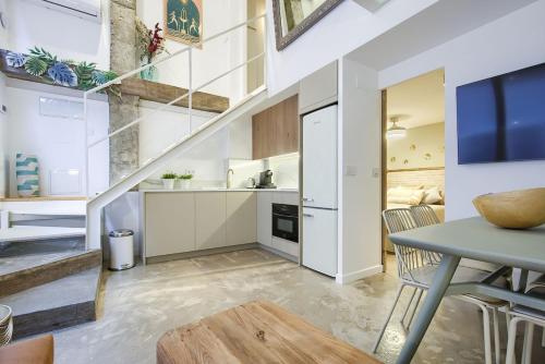 Beautiful central duplex apartment