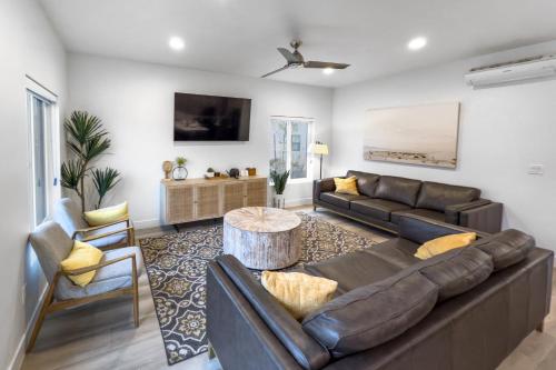 Gallery image of Luxury Stay at The Vue Pool Spa & Pickleball in Southern Trailer Park