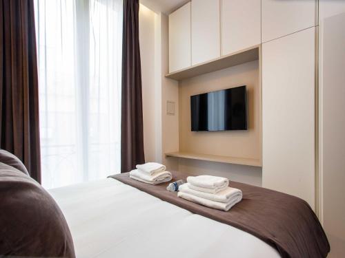 Photo de la galerie de l'établissement Elegant apartment - 2BR 6P - Porte Saint-Denis, à Paris